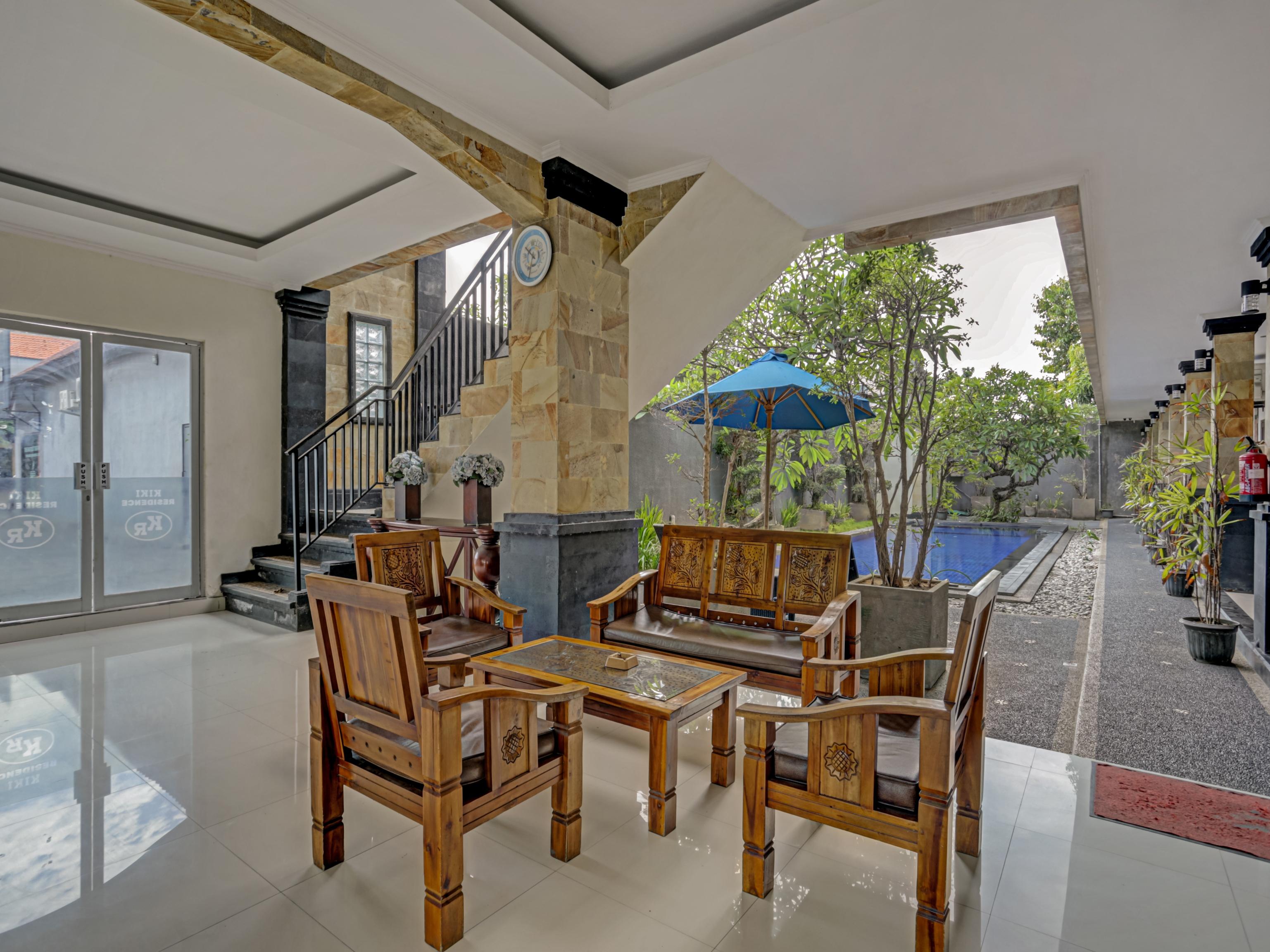 Super Oyo 3904 Kiki Residence Bali Legian Exterior foto